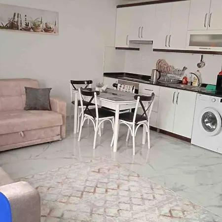 Apartmán One Bedroom Apartment With Kitchen Mahmutlar Alanya
