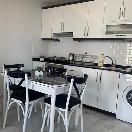 Apartmán One Bedroom Apartment With Kitchen Mahmutlar Alanya